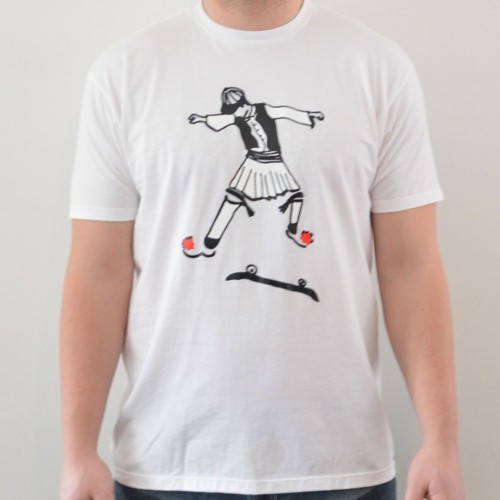 Skateboarding Tsolia Tee